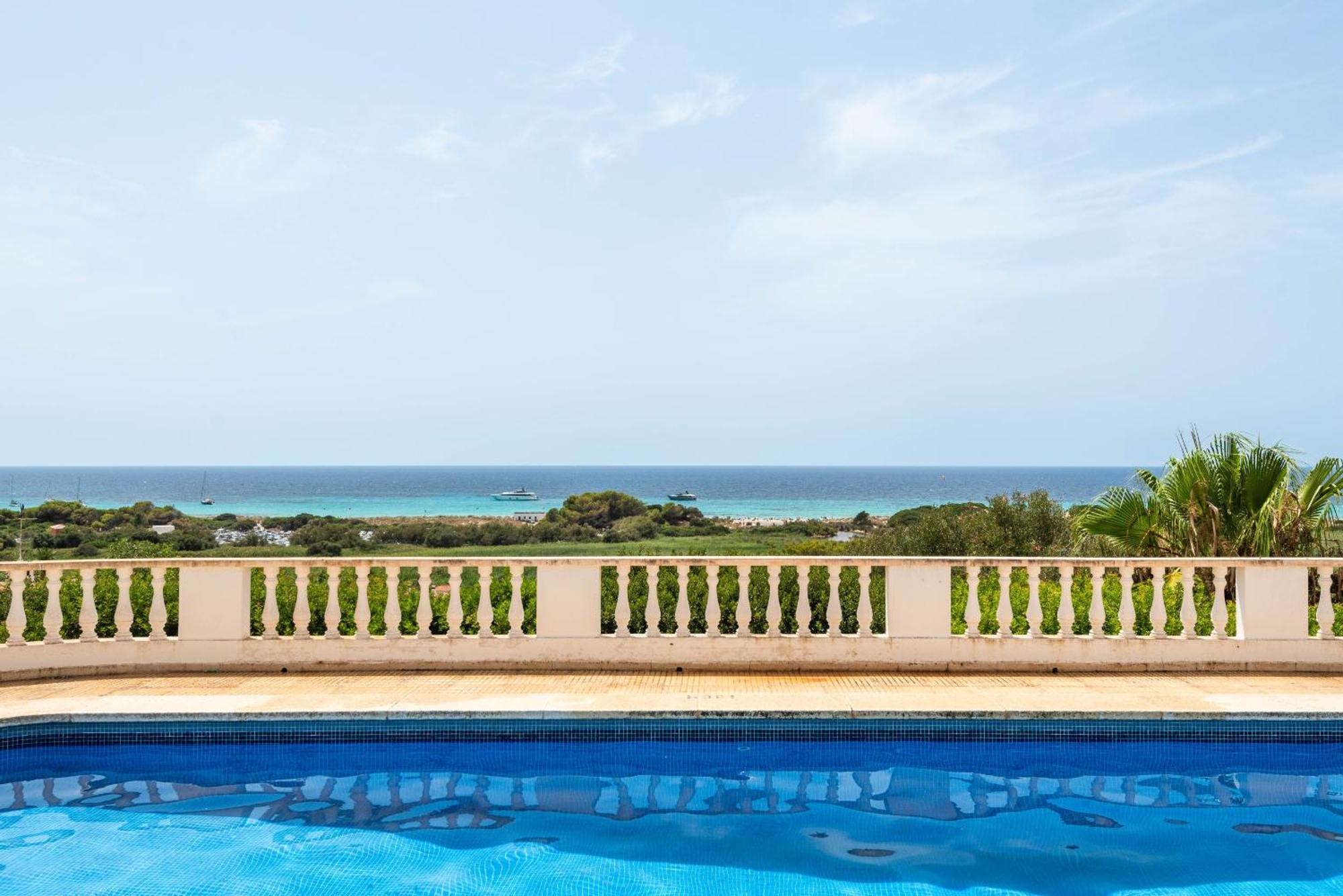 Villa Esplendor Son Bou Bagian luar foto