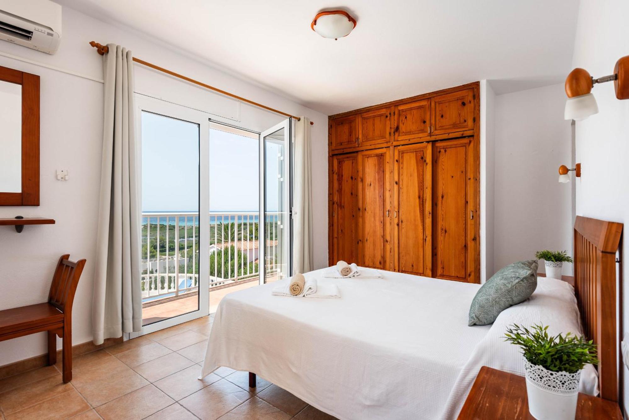 Villa Esplendor Son Bou Bagian luar foto